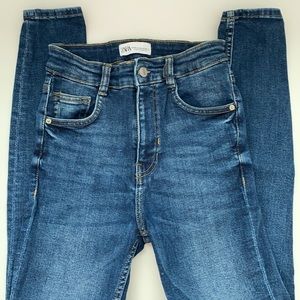 Zara Blue Jeans size 4